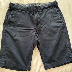 Men's navy blue chino shorts